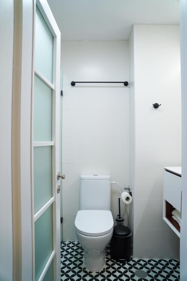 Beachfront Boutique Apartment Herzelia المظهر الخارجي الصورة