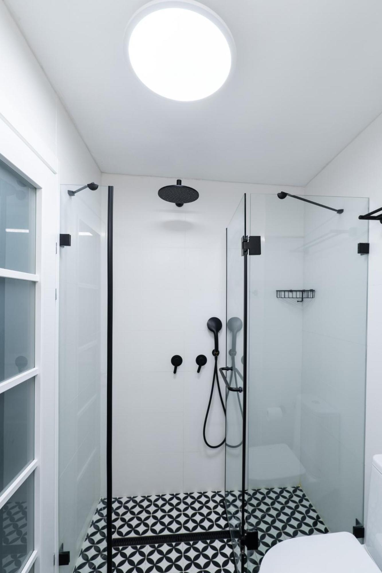 Beachfront Boutique Apartment Herzelia المظهر الخارجي الصورة